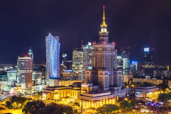 «Польськими містами - Краків, Вроцлав, Варшава + Енерджіландія, Африкаріум і аквапарк» «Польськими містами - Краків, Вроцлав, Варшава + Енерджіландія, Африкаріум і аквапарк»