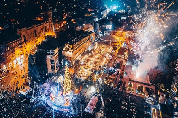 «Новий Рік в Грузії: Батумі, Кутаїсі та Тбілісі» «Новий Рік в Грузії: Батумі, Кутаїсі та Тбілісі»