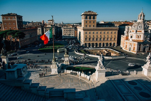 «Выпускной в Риме»